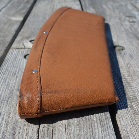 Car Seat Gap Filler - Picture 5 of 11